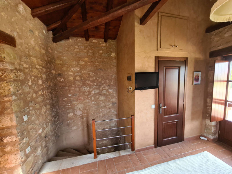 Vacation home PYRGOS 1869 - master bed room with bath room